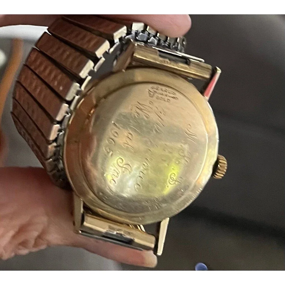 Vintage MCM Mid Century Modern 14K Solid Gold Benrus Shock Absorber Wristwatch